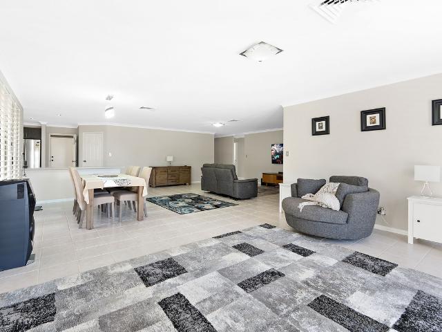 House for sale in Bedfordale, Western Australia