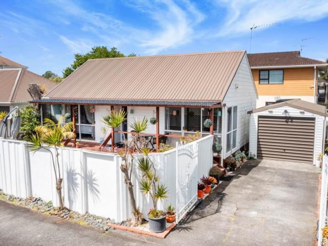 House for rent in Weymouth, Manurewa