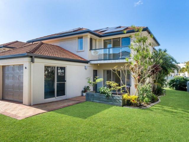 Townhouse for sale in Fernbrook, Queensland