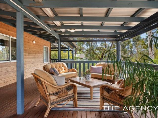 Cottage for sale in Wooroloo, Shire of Mundaring