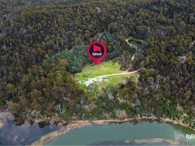 Cottage for sale in Harford, Latrobe