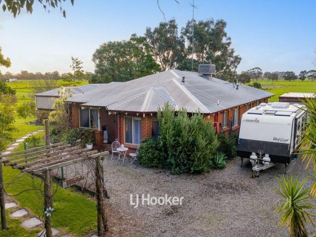 House for sale in Cookernup, Western Australia