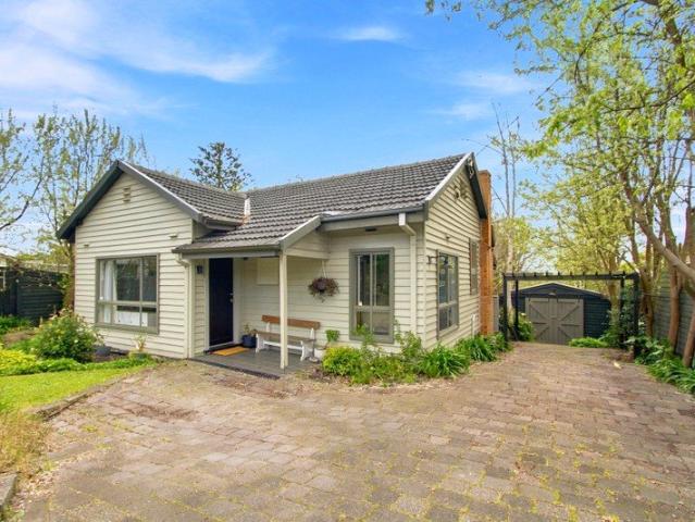 House for sale in Morwell, Victoria