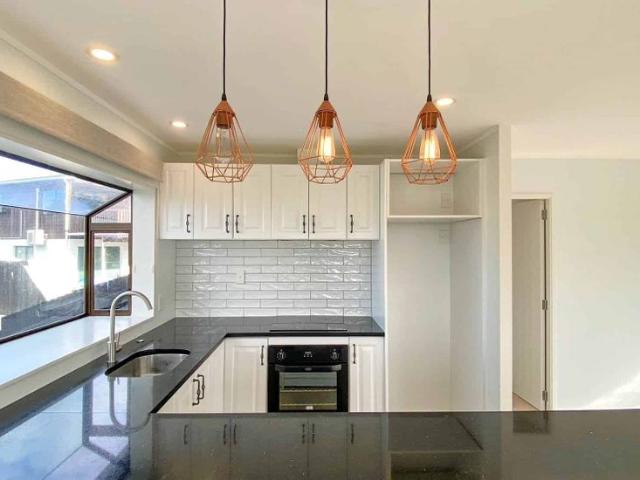 Townhouse for rent in Wairau Valley