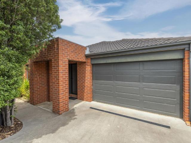 House for sale in Eastwood, Victoria