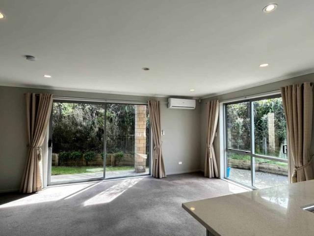 House for rent in Whangaparaoa, Oroua County