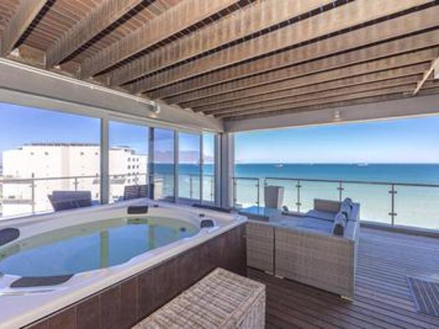 Apartment for sale in Cape Town, Western Cape