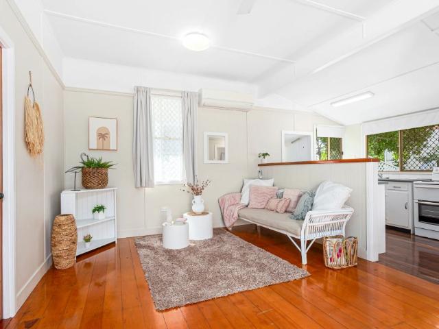 House for rent in Cooee Bay, Queensland