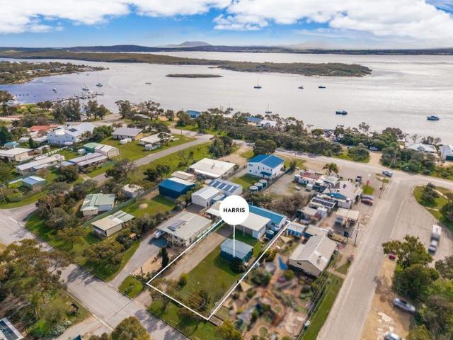 House for sale in Coffin Bay, South Australia