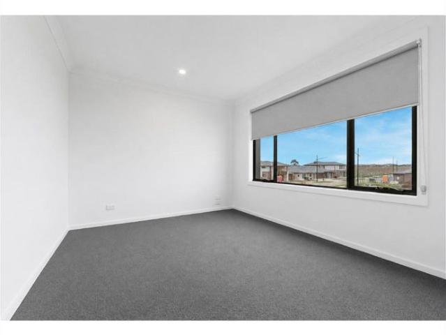 Townhouse for rent in Camerons Creek, Victoria