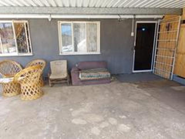 Townhouse for sale in Phoenix, Kwazulu-natal