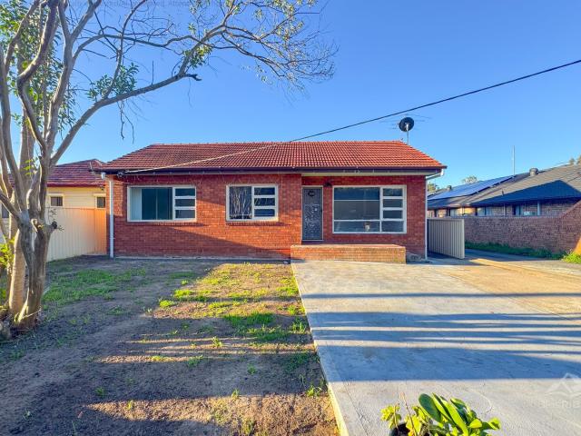 House for rent in Wentworthville, New South Wales