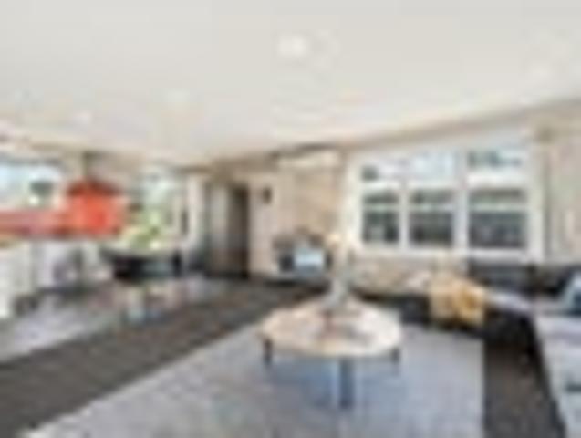 House for sale in Chaslands, Canterbury