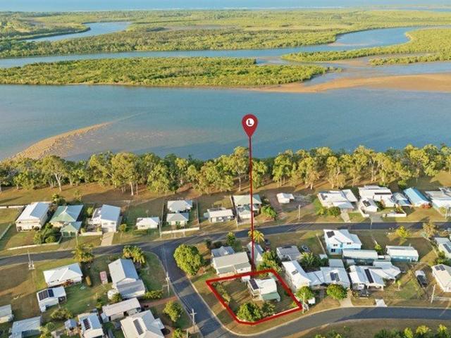 House for sale in Winfield, Queensland