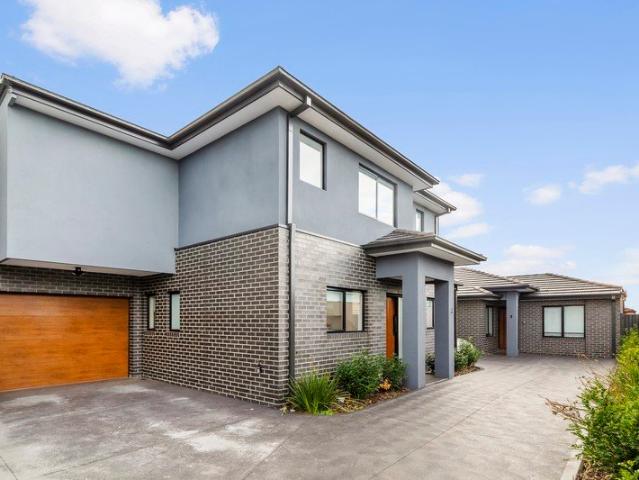 Townhouse for rent in Camerons Creek, Victoria