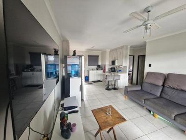 Apartment for sale in Queensburgh, eThekwini Metropolitan Municipality