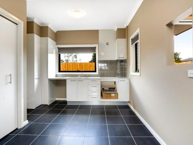Townhouse for rent in Camerons Creek, Victoria