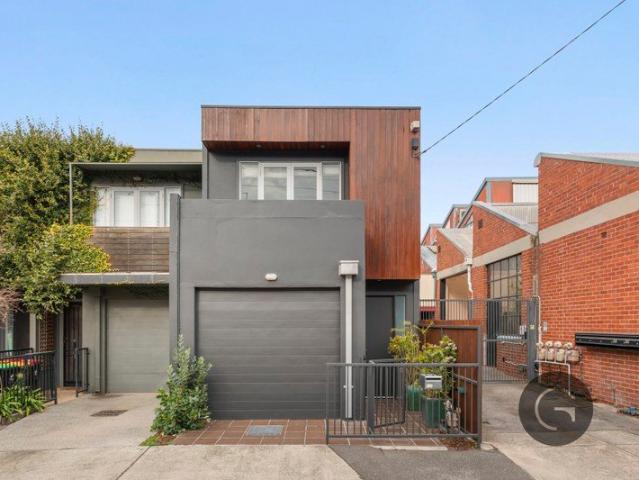 Townhouse for rent in Camerons Creek, Victoria