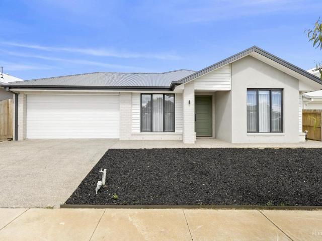 House for sale in Ocean Grove, Victoria