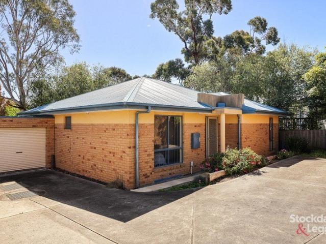 Townhouse for sale in Cowes, Bass Coast Shire