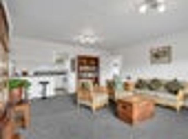 Apartment for sale in Owhata, Bay Of Plenty