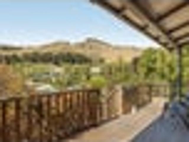House for sale in Chaslands, Canterbury
