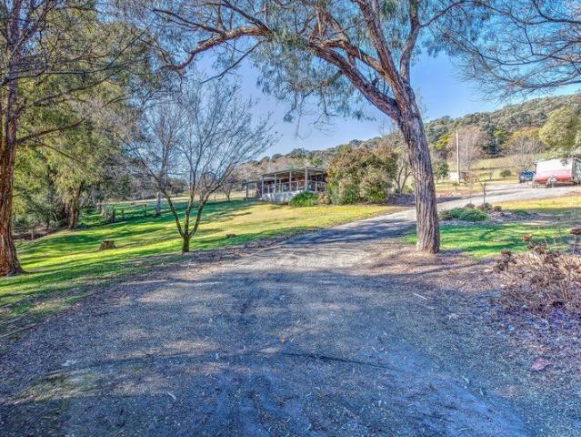 House for sale in Porepunkah, Victoria