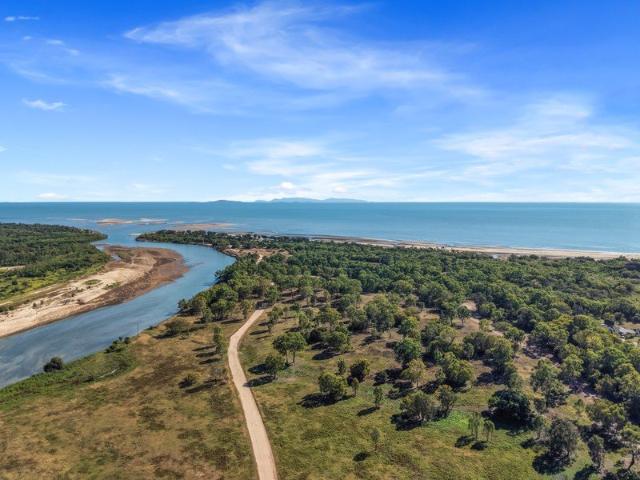 House for sale in Beach Holm, Queensland
