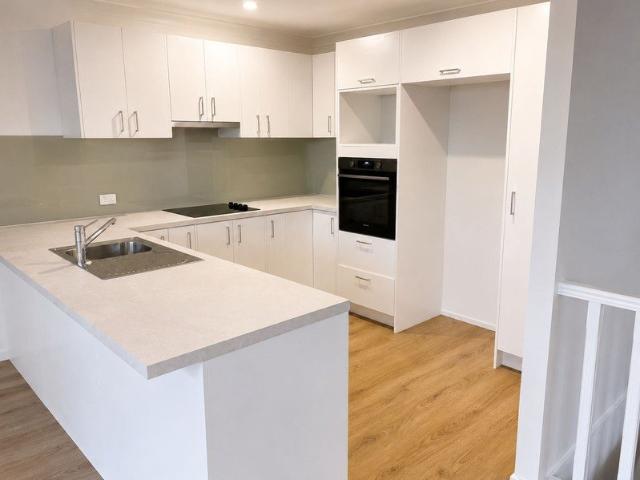 Townhouse for rent in Fernbrook, Queensland