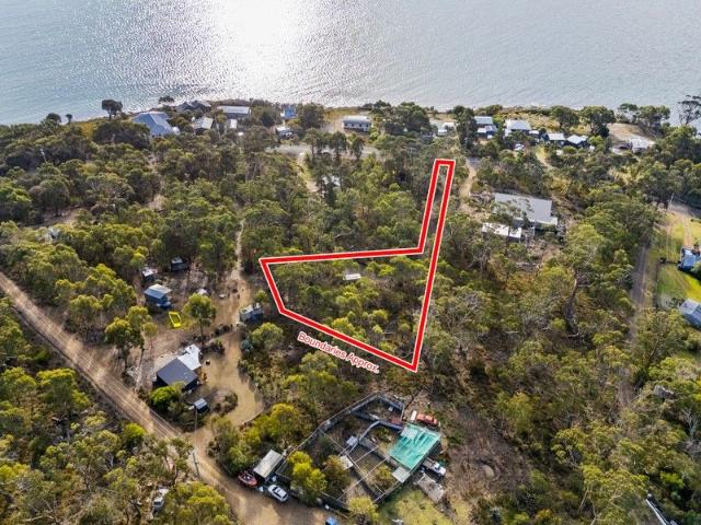 Land for sale in White Beach, Tasmania