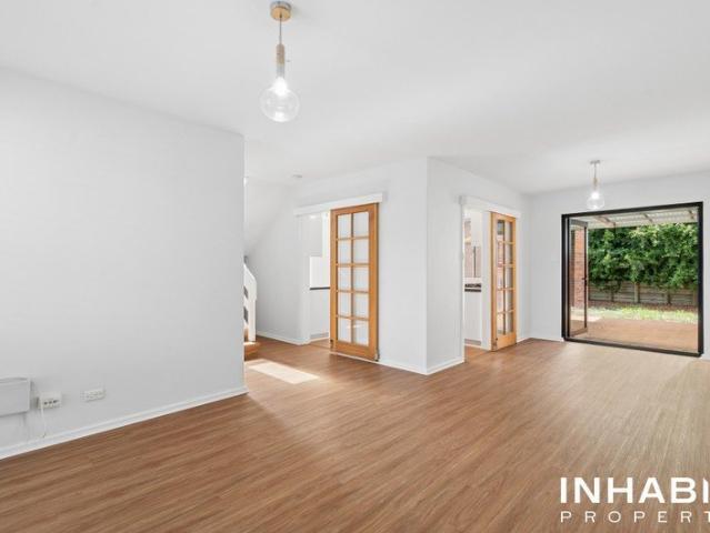 Townhouse for sale in Como, Western Australia