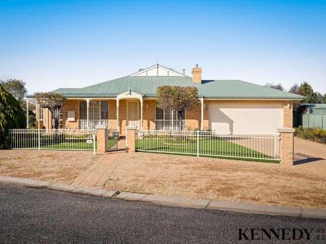House for sale in Yarrawonga, Victoria
