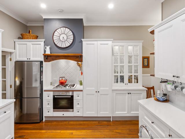 House for sale in Saratoga, Gosford