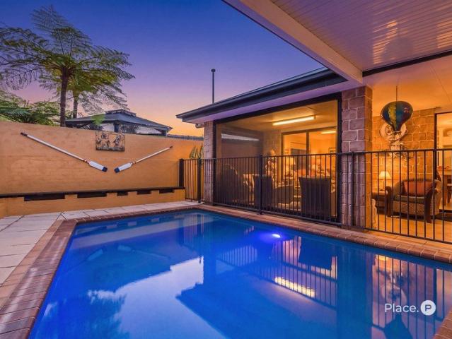 House for sale in Clontarf, Greater Brisbane