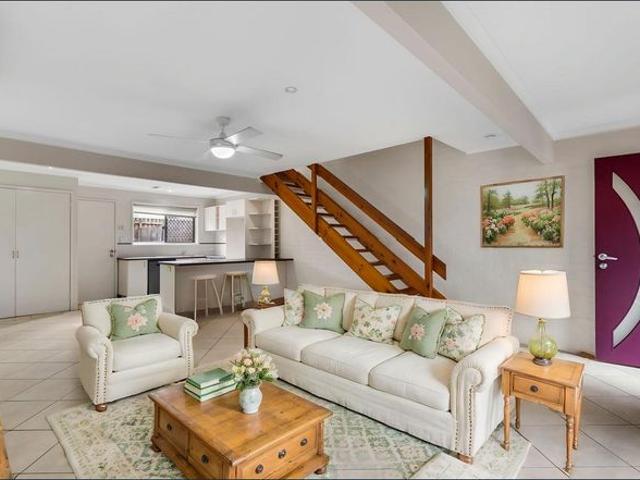 Townhouse for rent in Toombul, Queensland