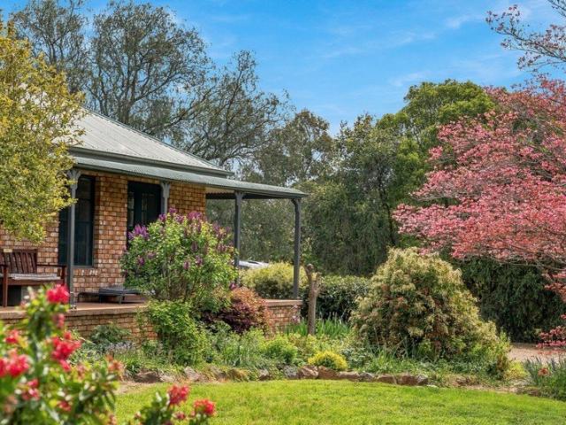 Cottage for sale in Lidster, Cabonne Council
