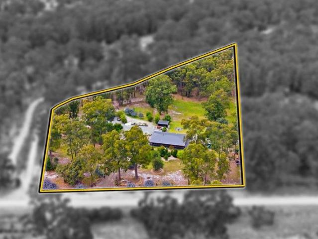 Cottage for sale in Toorloo Arm, Victoria