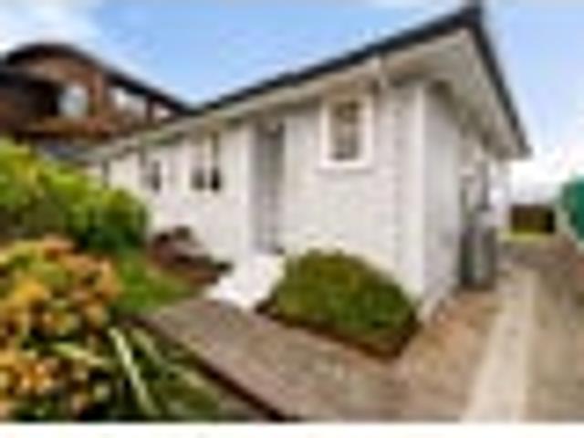 House for sale in Kingston, Wellington