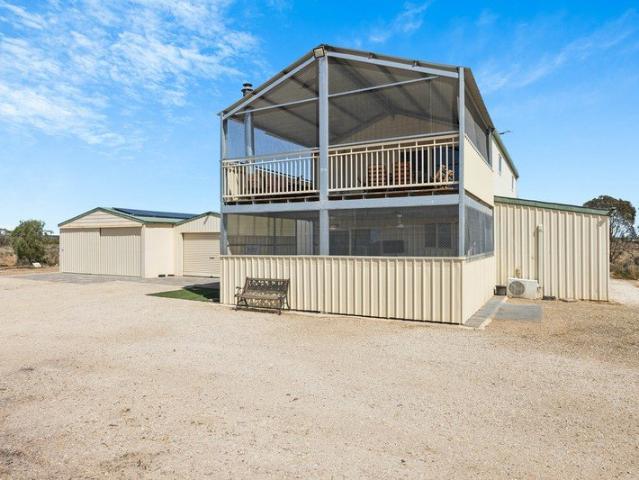 House for sale in Fisher, Mid Murray Council