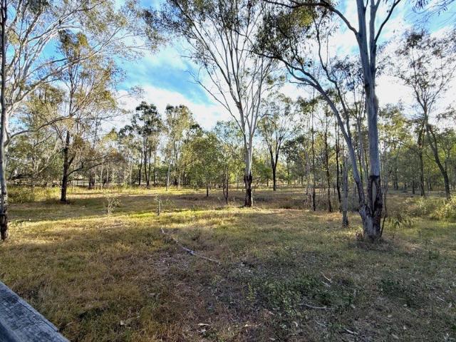 Land for sale in Kensington Grove, Queensland