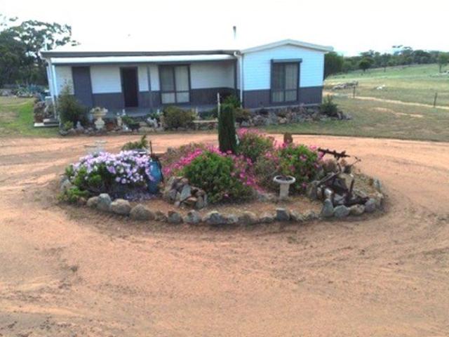 Cottage for sale in Gillimanning, Shire Of Wickepin