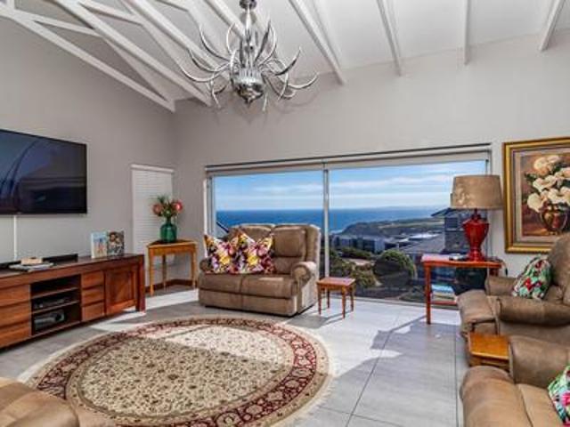 House for sale in Groot Brak Rivier, Western Cape