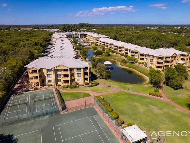 Apartment for sale in Broadwater, Western Australia