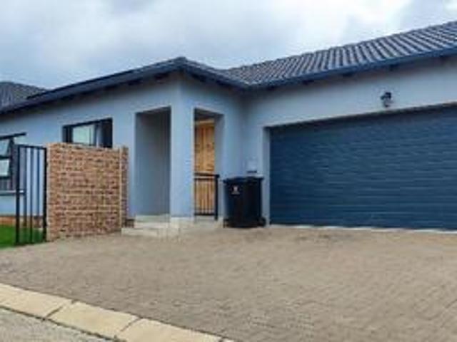Townhouse for sale in Boksburg