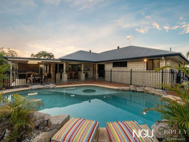 House for sale in Flinders View, Greater Brisbane