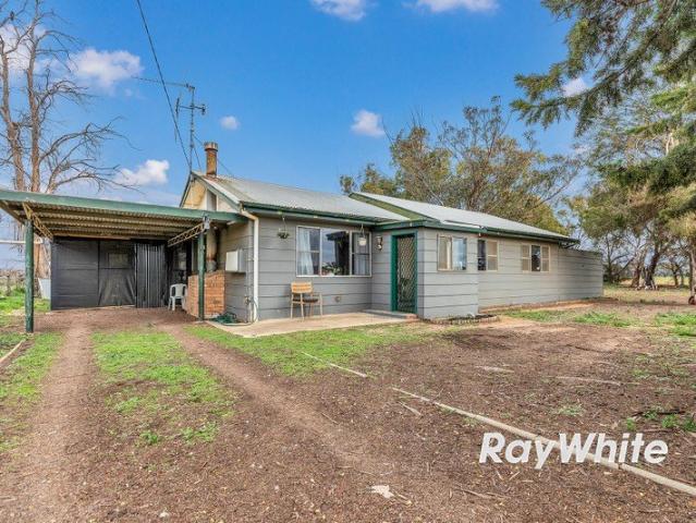 Cottage for sale in Kotta, Victoria