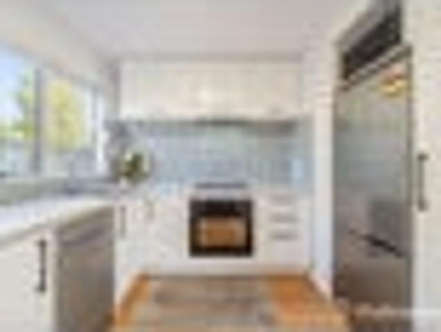 Apartment for sale in Days Bay, Wellington