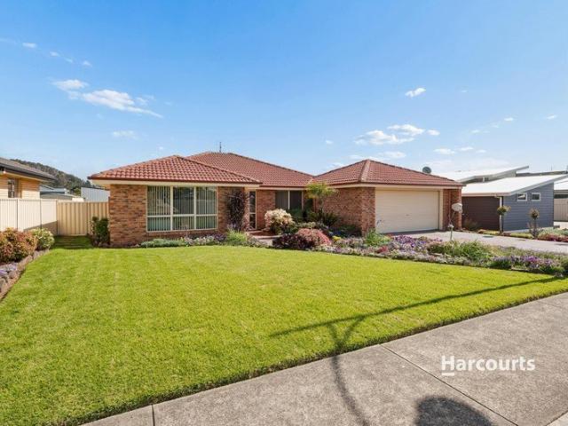 House for sale in Sulphur Creek, Tasmania
