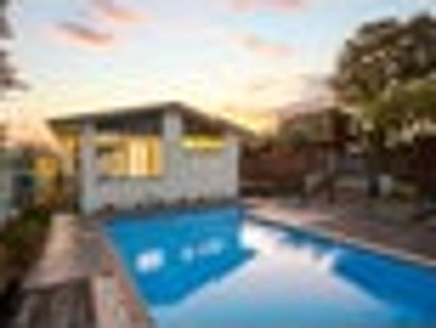 House for sale in Chaslands, Canterbury