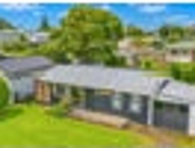 House for sale in Te Puru, Waikato